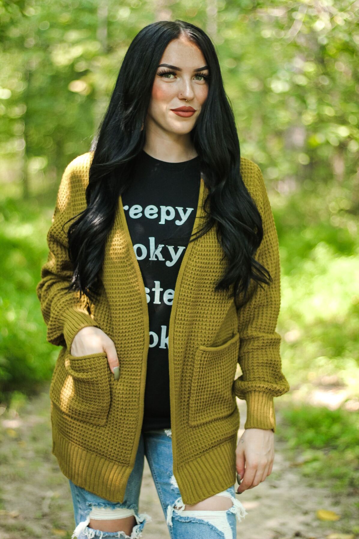 Must be the Season... 🔮 The Mud Honeys